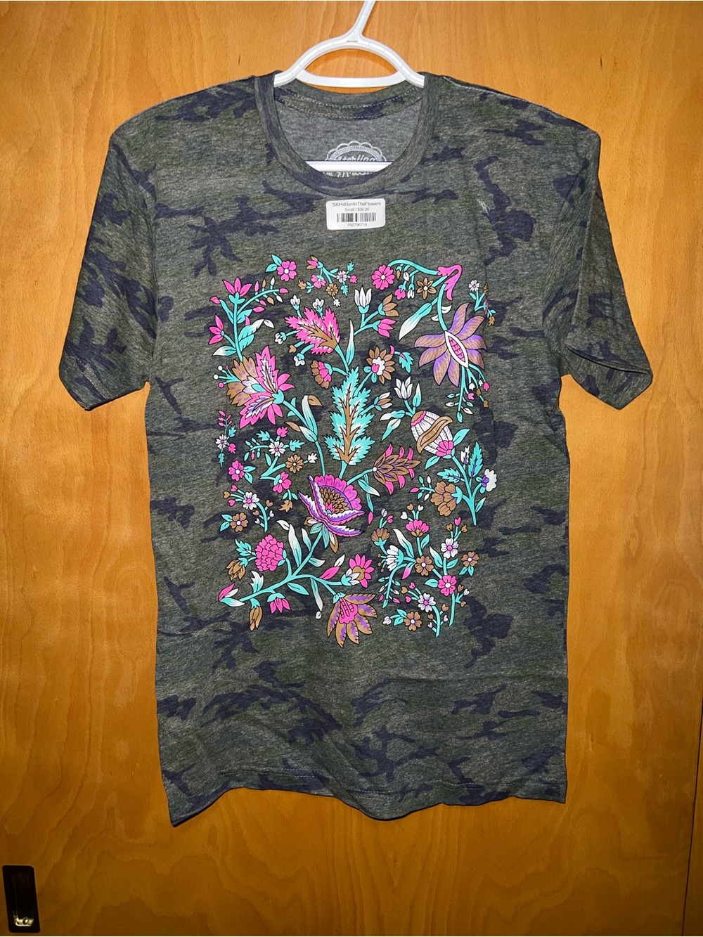 NWT Sterling kreek camo floral tee S